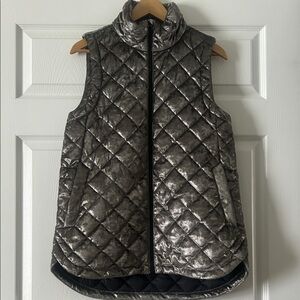 Athleta Metallic Quilted Green Puffer Vest